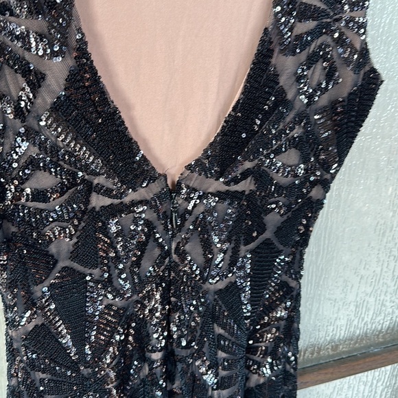 Dress the Population black sequins mini dress size small. New without tags. - Picture 7 of 9